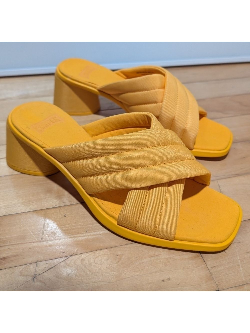 NWT Camper | Kiara Crossover-strap Sandals In Orange (38/7.5)